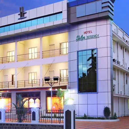 Hotel Shilpa Regency Kottārakara Dış mekan fotoğraf